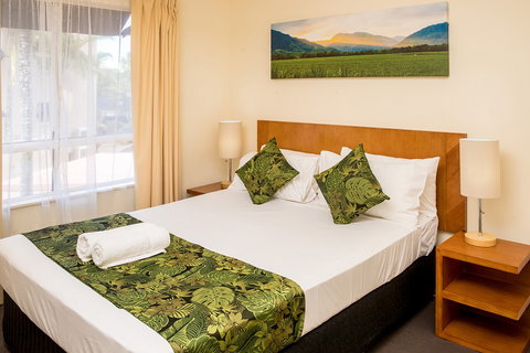 The Lakes Cairns Resort - Accommodation Cooktown 9