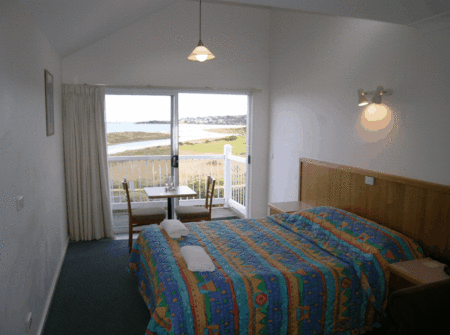 A Great Ocean View Motel - Accommodation Cooktown 3