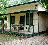 Pioneer Garden Cottages - Accommodation Cooktown