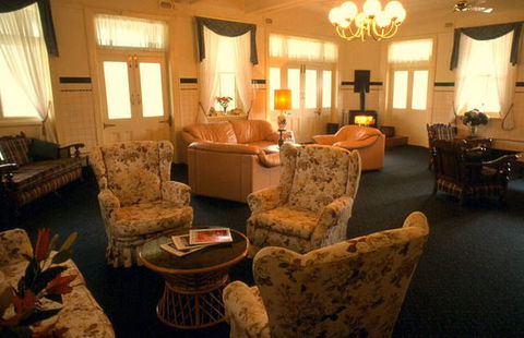 Abernethy Guesthouse - Accommodation Cooktown 3