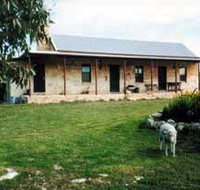 Mt Dutton Bay Woolshed Heritage Cottage - Accommodation Cooktown