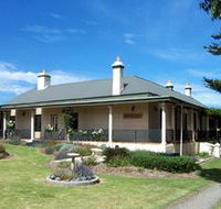 Seaview Lodge K.I. - Accommodation Cooktown