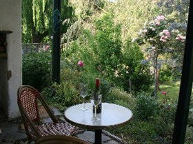 McCaffrey Cottage - Accommodation Cooktown 0