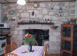 Mt Dutton Bay Woolshed Heritage Cottage - Accommodation Cooktown 1