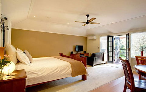 One Tree Bed And Breakfast - Accommodation Cooktown 8
