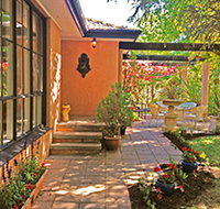 Adelaide Hills Retreats - Villa Lemoni - Accommodation Cooktown