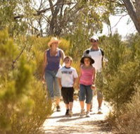 Long Island Caravan Park Cabins - Accommodation Cooktown