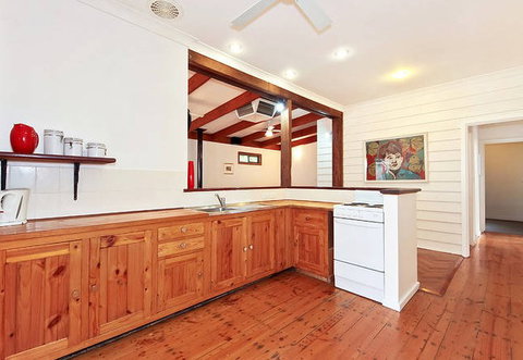 Sea Sand And Scrub Holiday House - Accommodation Cooktown 6