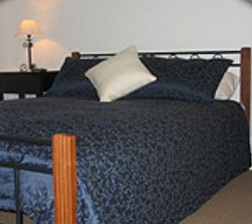 Ibis Apartments - Accommodation Cooktown 1