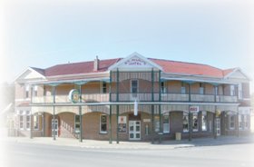 St Marys Hotel - Accommodation Cooktown 0