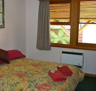 Derwent Bridge Wilderness Hotel - Accommodation Cooktown 2