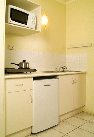 Tropical Queenslander - Accommodation Cooktown 4