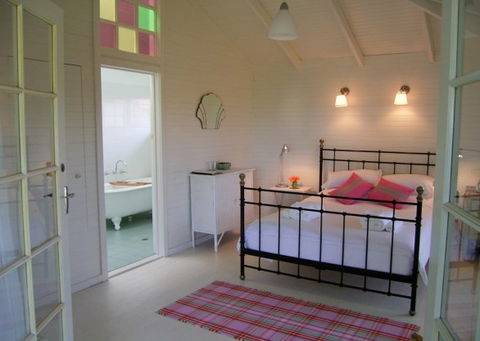 Huskisson Bed & Breakfast - Accommodation Cooktown 1