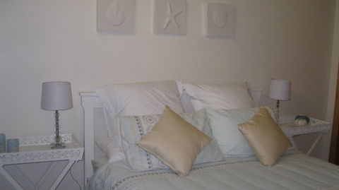 Tranquility Beach House - Accommodation Cooktown 3