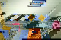 Bay Beachcomber / Sea Change - Accommodation Cooktown 1