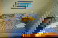 Bay Beachcomber / Sea Change - Accommodation Cooktown 2