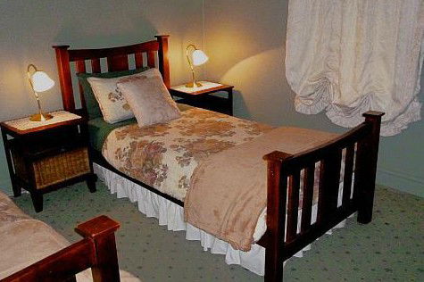 Ripon Cottage - Accommodation Cooktown 0
