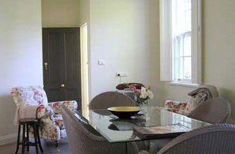 Camellia Cottage Bed & Breakfast - Accommodation Cooktown 4