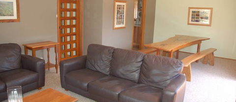 Beachfront House - Accommodation Cooktown 1