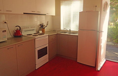 Bayswater Beach House - Accommodation Cooktown 4