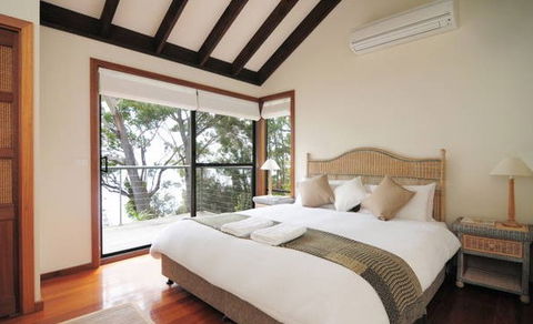 Bungalows On The Beach - Accommodation Cooktown 2