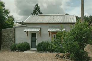 Mavis's Kitchen and Cabins - Accommodation Cooktown