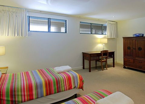 Aqua On Byron Villa B - Accommodation Cooktown 1