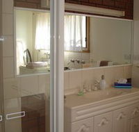 Murray Bank Holiday Units and Yabby Farm - Accommodation Cooktown