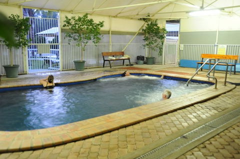 Artesian Spa Motel - Accommodation Cooktown 0