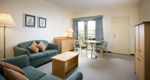 BreakFree Bankstown International - Accommodation Cooktown 3