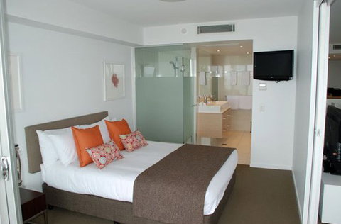Echelon Apartments Yeppoon - Accommodation Cooktown 3
