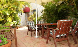 While Away Bed And Breakfast - Accommodation Cooktown 1