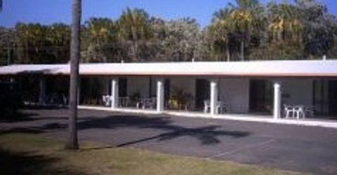 Kinka Palms Beachfront Apartments / Motel - Accommodation Cooktown 3