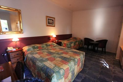 Xenia Central Studio Accommodation - Accommodation Cooktown 2