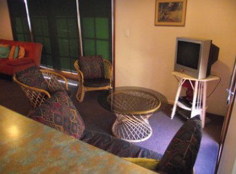 Eagles Rest - Holiday Home - Accommodation Cooktown 2