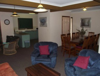 Eagles Rest - Holiday Home - Accommodation Cooktown 5