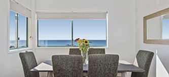 Sunshine Towers - Accommodation Cooktown 0