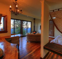 At Remingtons B  B - Accommodation Cooktown