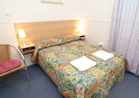 Carrington Hotel - Accommodation Cooktown 2