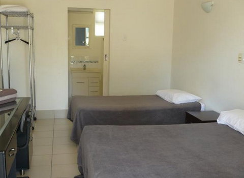 Black Marlin Motel - Accommodation Cooktown 3