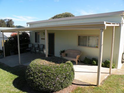 Baudin Budget Units 2&3 And Cottage - Accommodation Cooktown 5