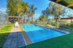 Barclay Gardens Motor Inn - Accommodation Cooktown 2