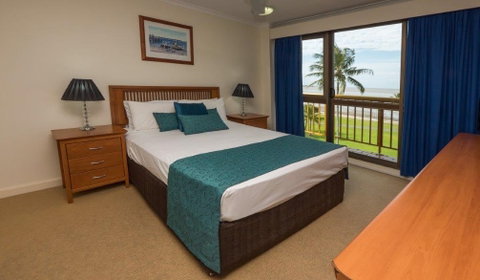 Coral Towers Holiday Apartments - Accommodation Cooktown 2