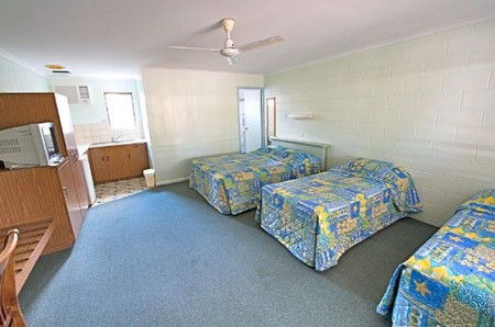 Billabong Lodge Motel - Accommodation Cooktown 1