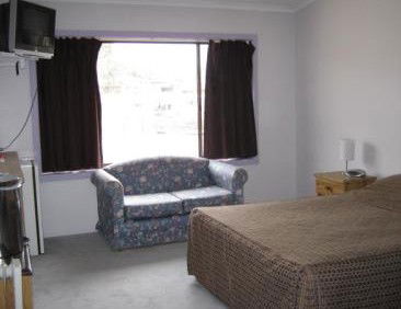 Banjo Paterson Inn - Accommodation Cooktown 1