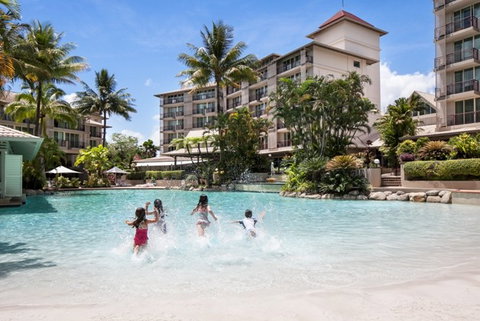 Novotel Cairns Oasis Resort - Accommodation Cooktown 2