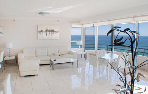 Zenith Apartments - Accommodation Cooktown 0