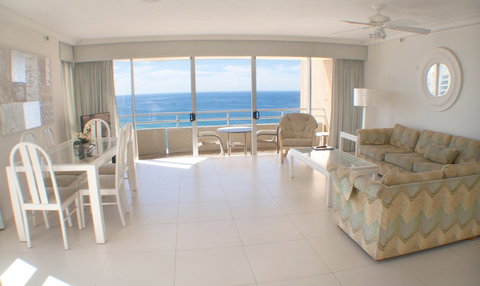 Zenith Apartments - Accommodation Cooktown 2