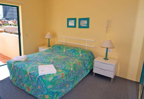 Aruba Surf Resort - Accommodation Cooktown 2