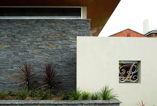 Robin Hood Hotel - Accommodation Cooktown